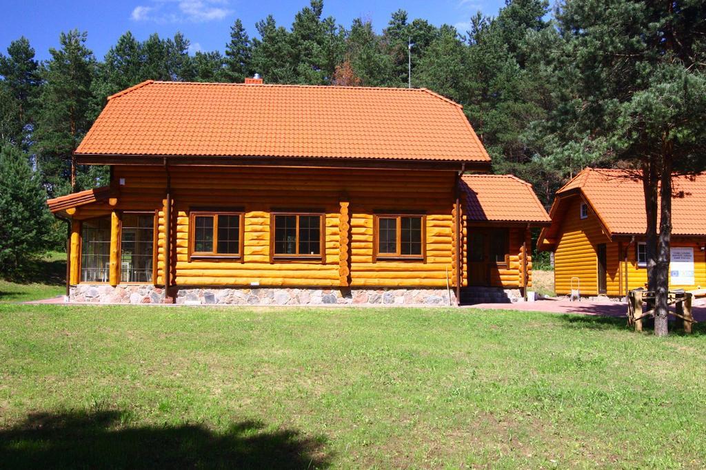 Asvejos Slenis Guest House Suzionys Luaran gambar